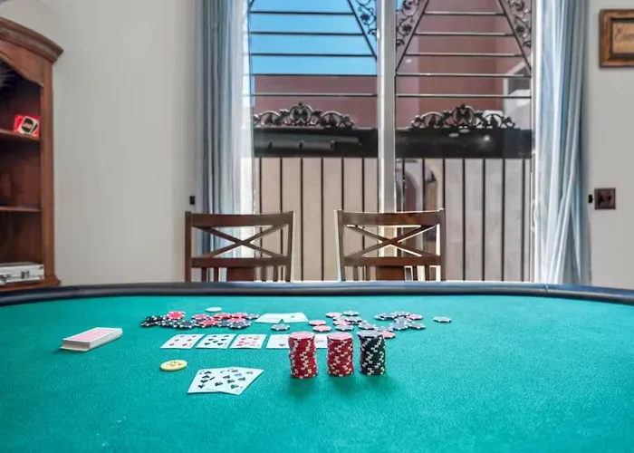 Getaway W/ Pool, Game & Theater Glendale
